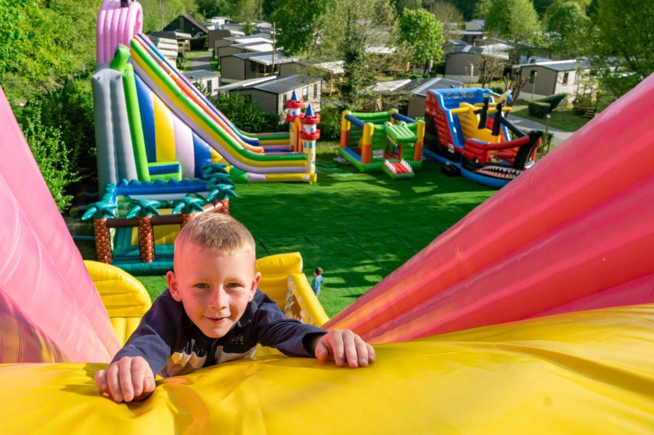 Camping Country Park Crecy La Chapelle - Site Officiel - Next To Disneyland Paris Exteriör bild
