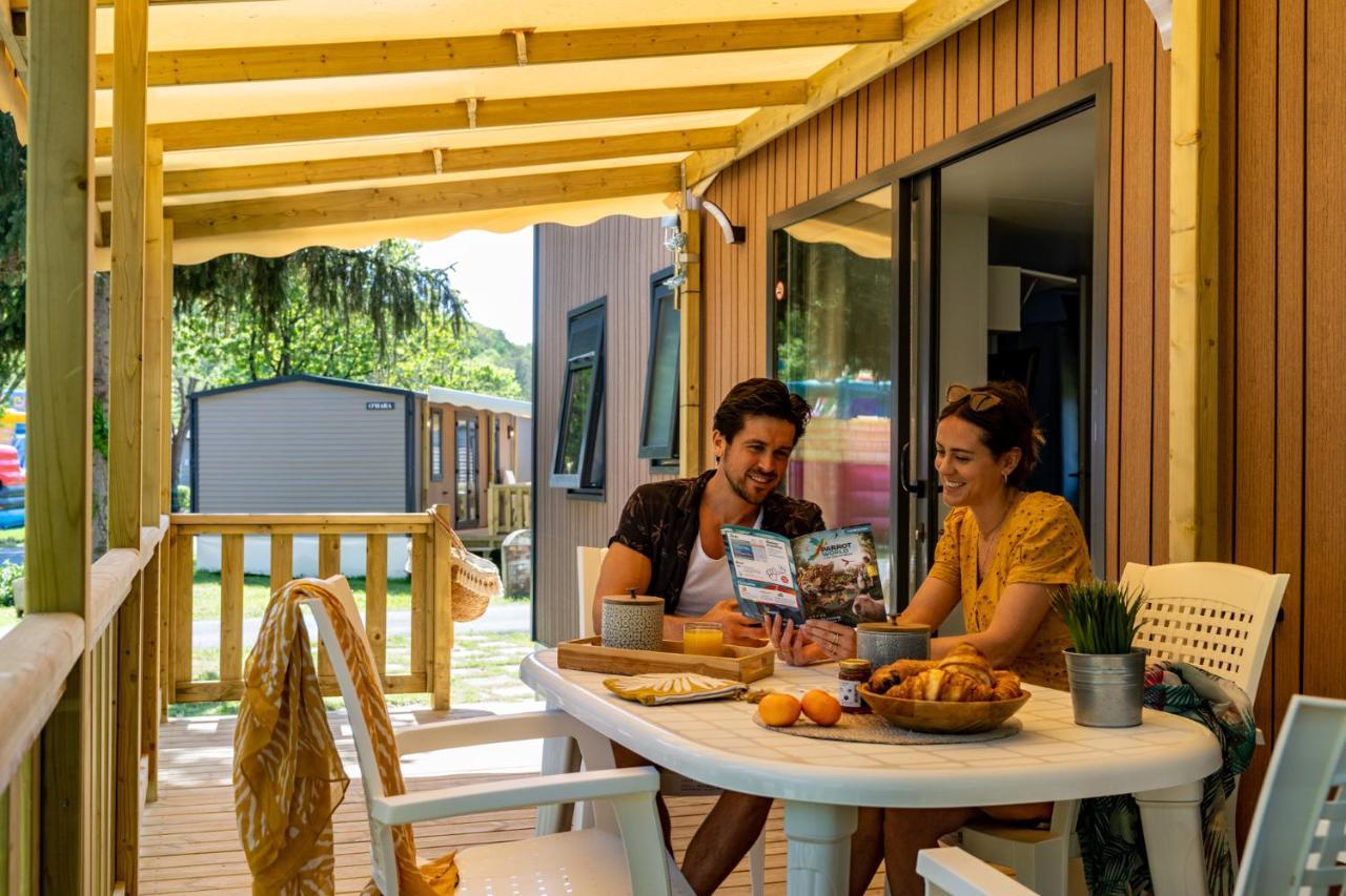 Camping Country Park Crecy La Chapelle - Site Officiel - Next To Disneyland Paris Exteriör bild